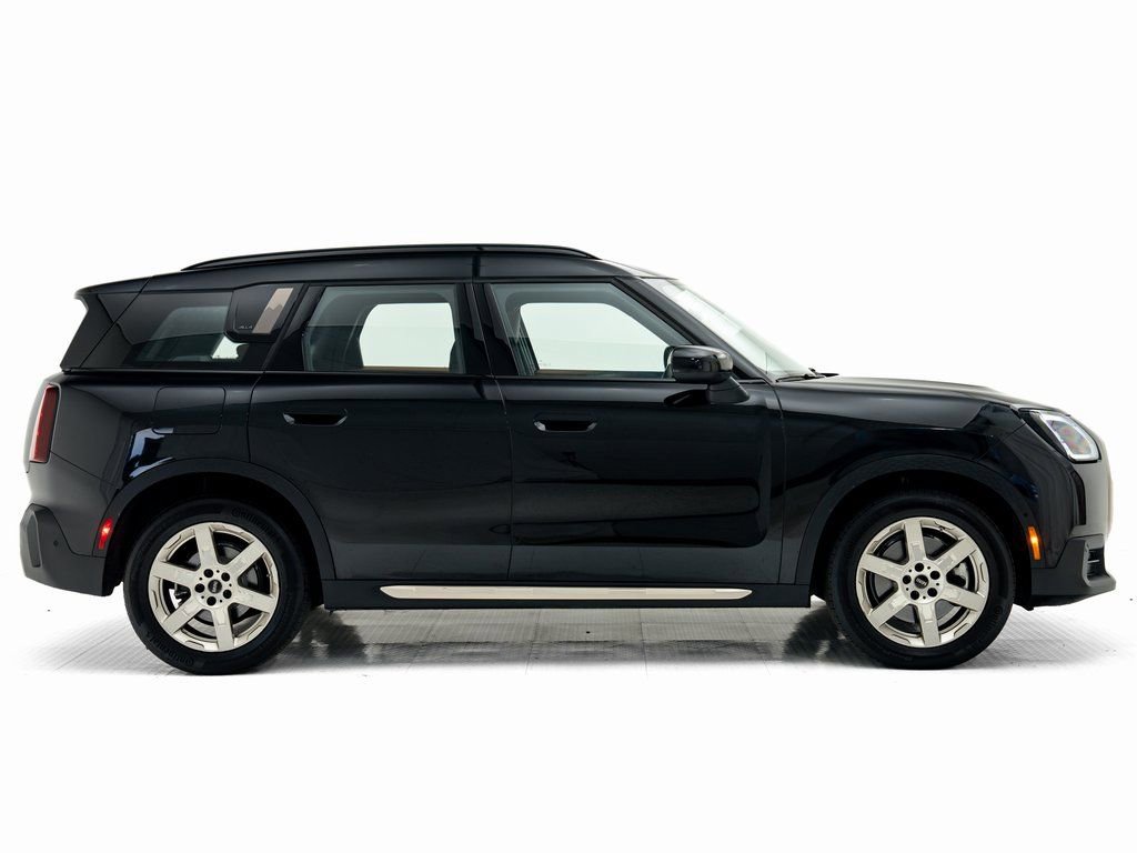 Used 2025 MINI Cooper Countryman S AWD/4WD image 2