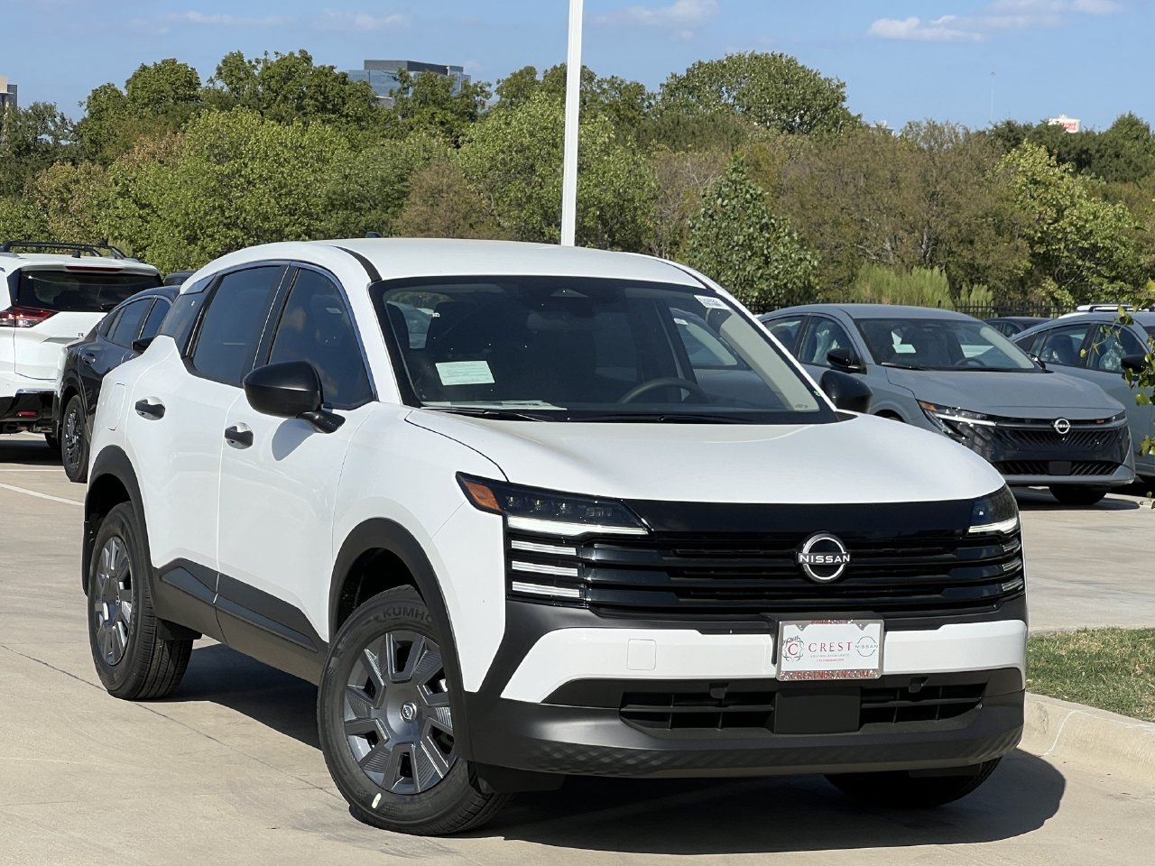 New 2027 Nissan Kicks S FWD image 2