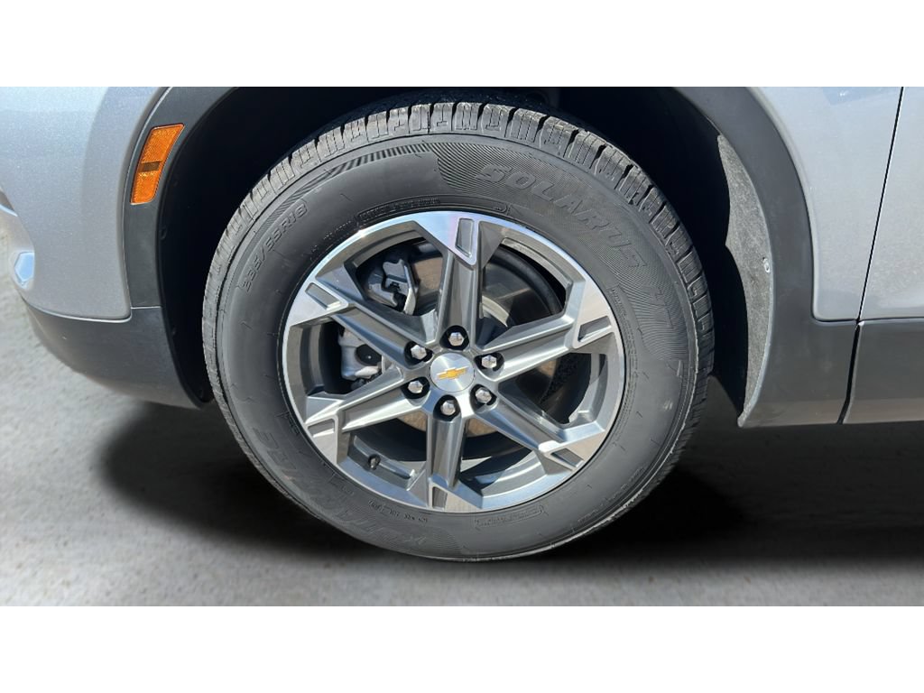 Certified 2025 Chevrolet Blazer LT w/ Convenience Package AWD/4WD image 35