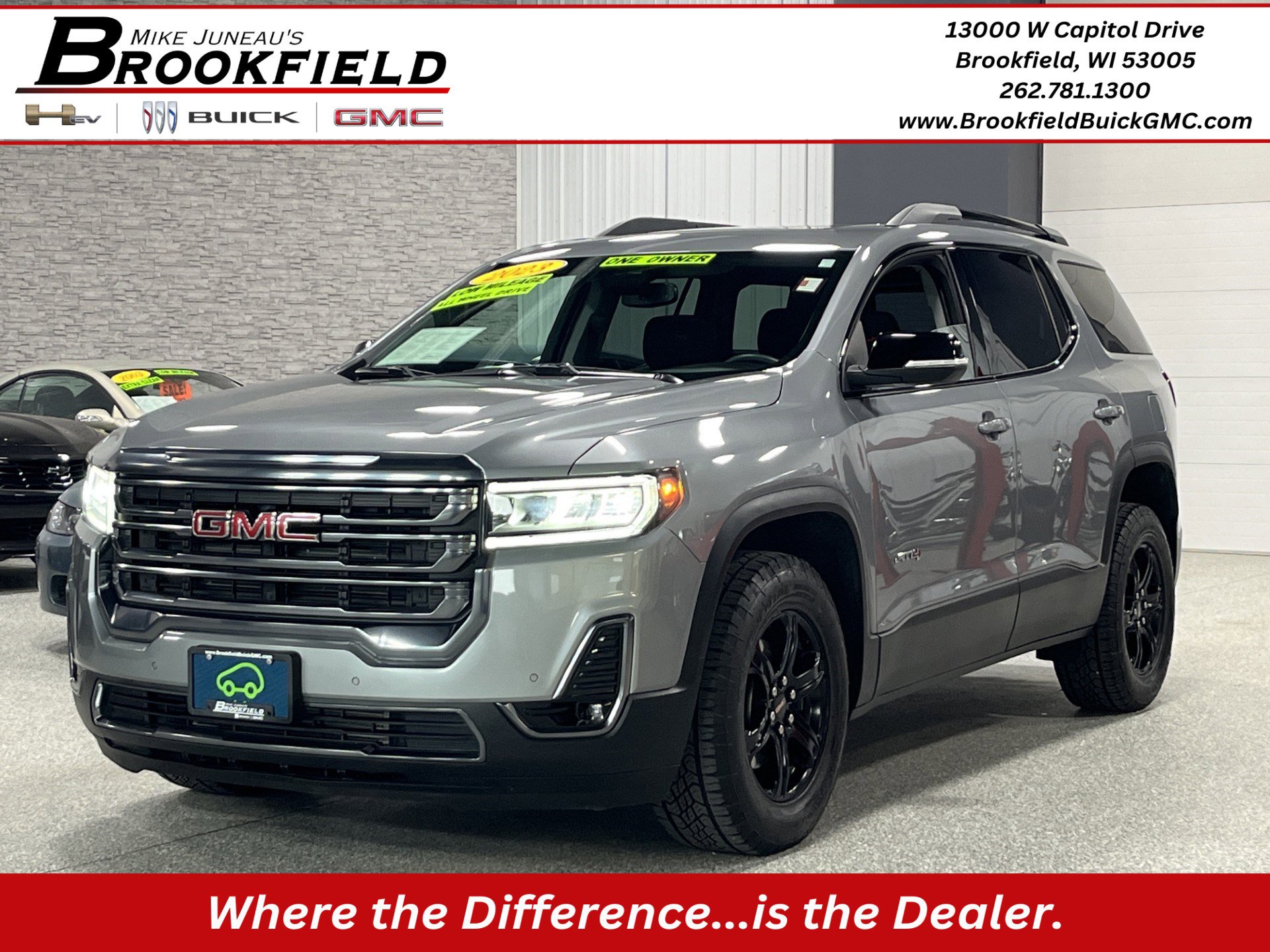 Used 2023 GMC Acadia AT4 w/ Trailering Package AWD/4WD image 1