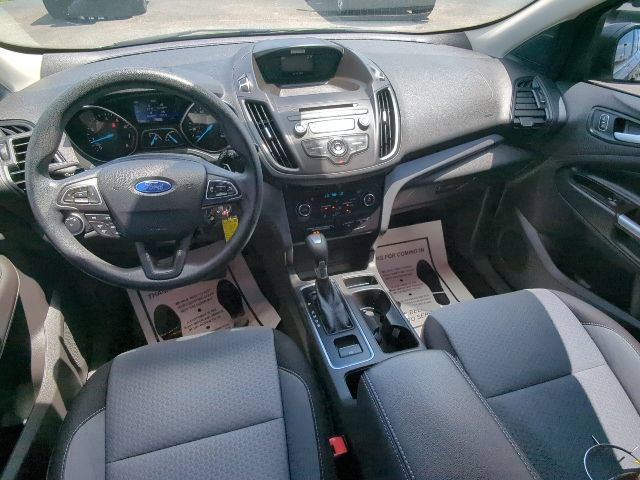 Used 2017 Ford Escape SE AWD/4WD image 15
