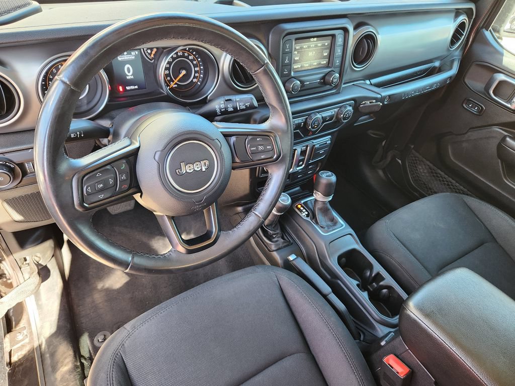 Used 2019 Jeep Wrangler Sport AWD/4WD image 10
