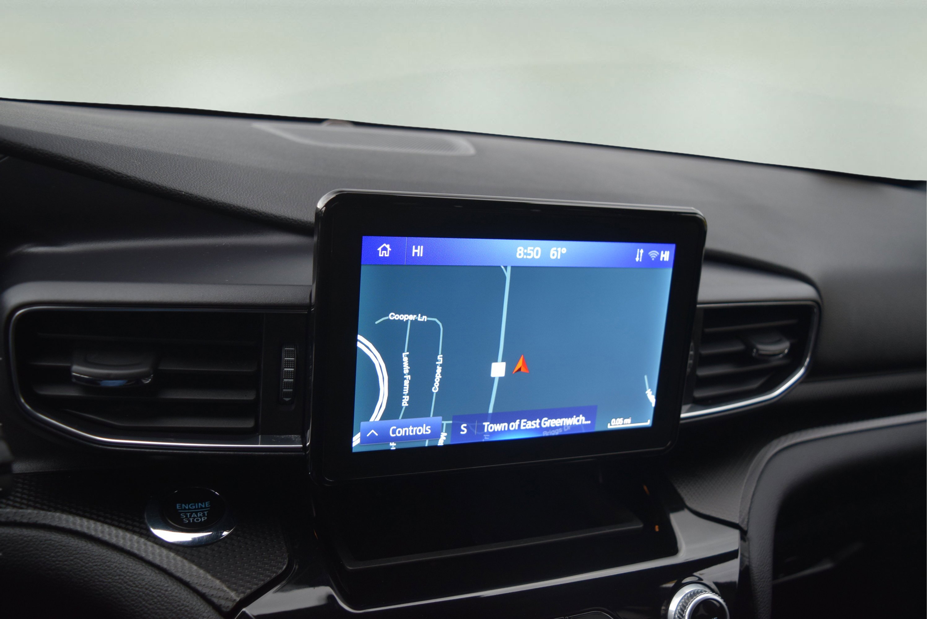 Certified 2023 Ford Explorer ST-Line image 14