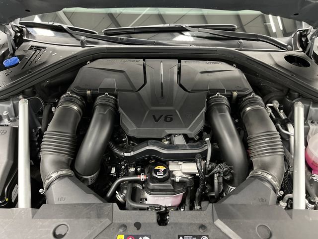 Used 2025 Genesis GV70 3.5T Sport w/ Sport Advanced Package image 40