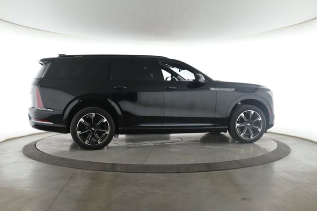 Used 2026 Cadillac Escalade IQL Sport 2 AWD/4WD image 6
