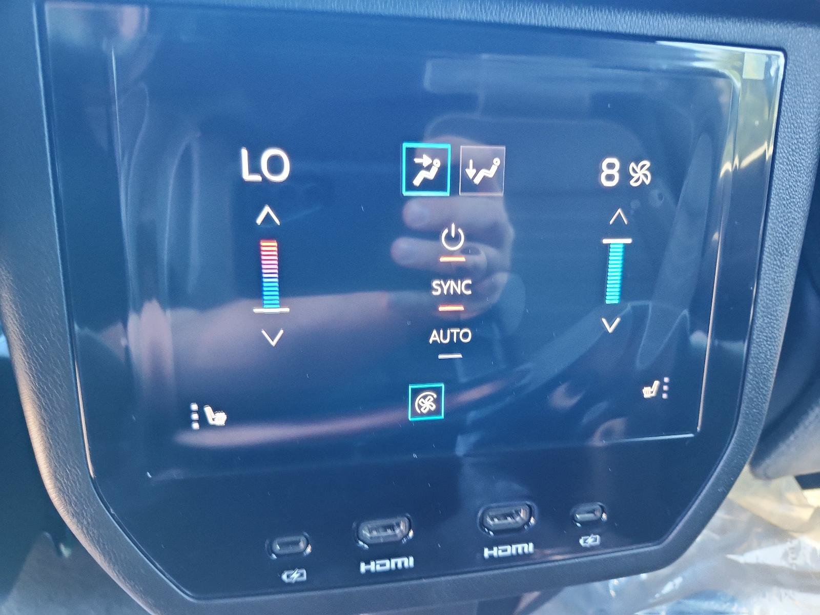 New 2026 GMC Yukon XL Denali Ultimate AWD/4WD image 12