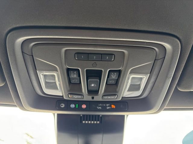 Used 2024 Chevrolet Silverado 2500 LT image 16