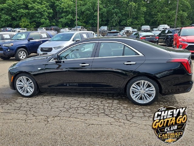 Used 2026 Cadillac CT4 Premium Luxury RWD image 2