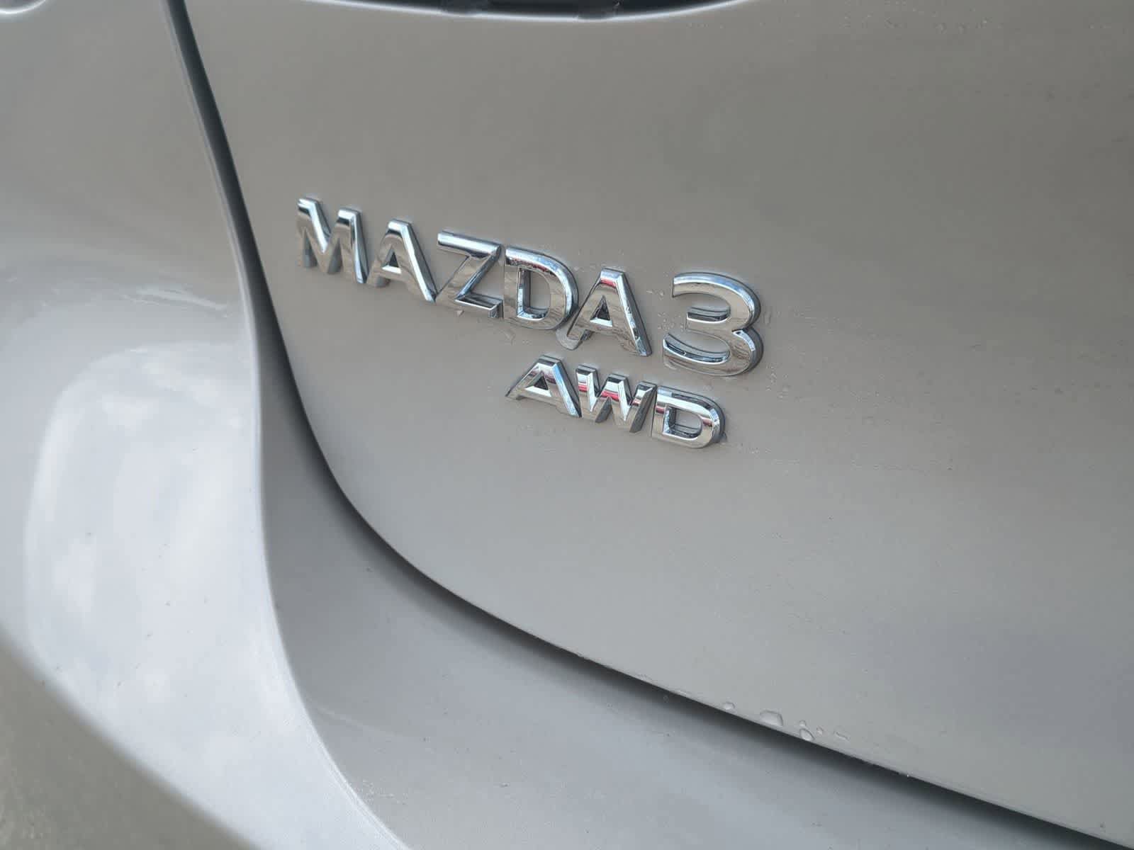 New 2026 MAZDA MAZDA3 Hatchback w/Premium Plus Pkg image 12