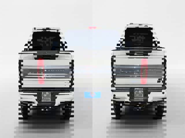 Used 2022 Ford F250 Platinum w/ FX4 Off-Road Package image 4