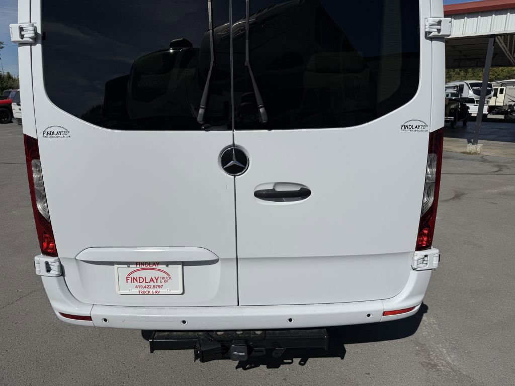 Used 2022 Mercedes-Benz Sprinter 3500 image 8