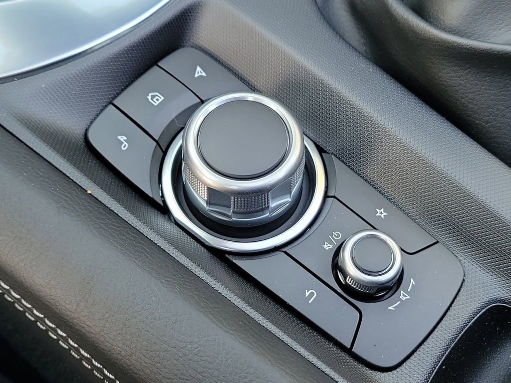 New 2026 MAZDA MX-5 Miata Club w/ Interior Package RWD image 32