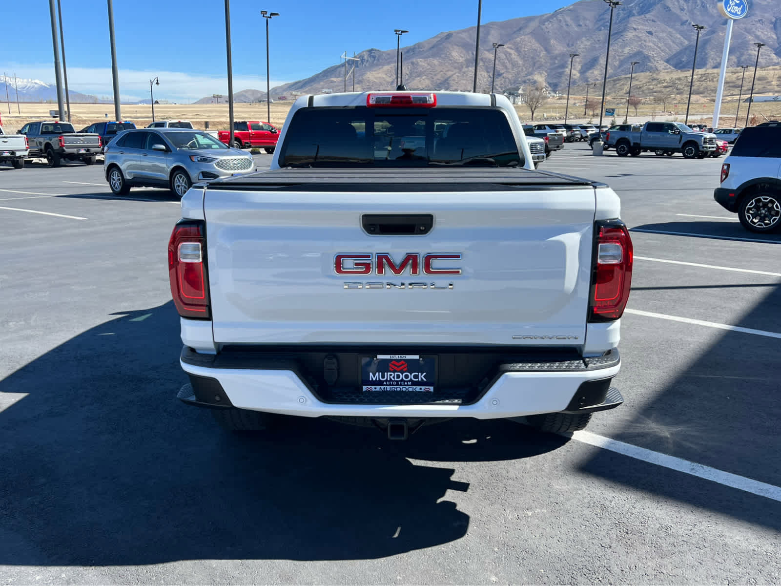 Used 2023 GMC Canyon Denali image 9