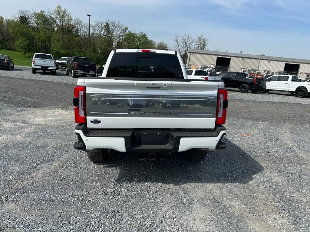 Used 2025 Ford F250 Platinum w/ Platinum Plus Package image 9