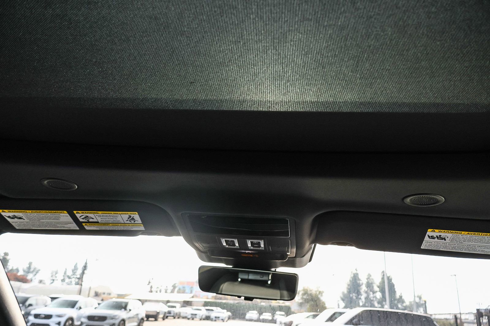 New 2026 Land Rover Range Rover Evoque Dynamic SE image 27