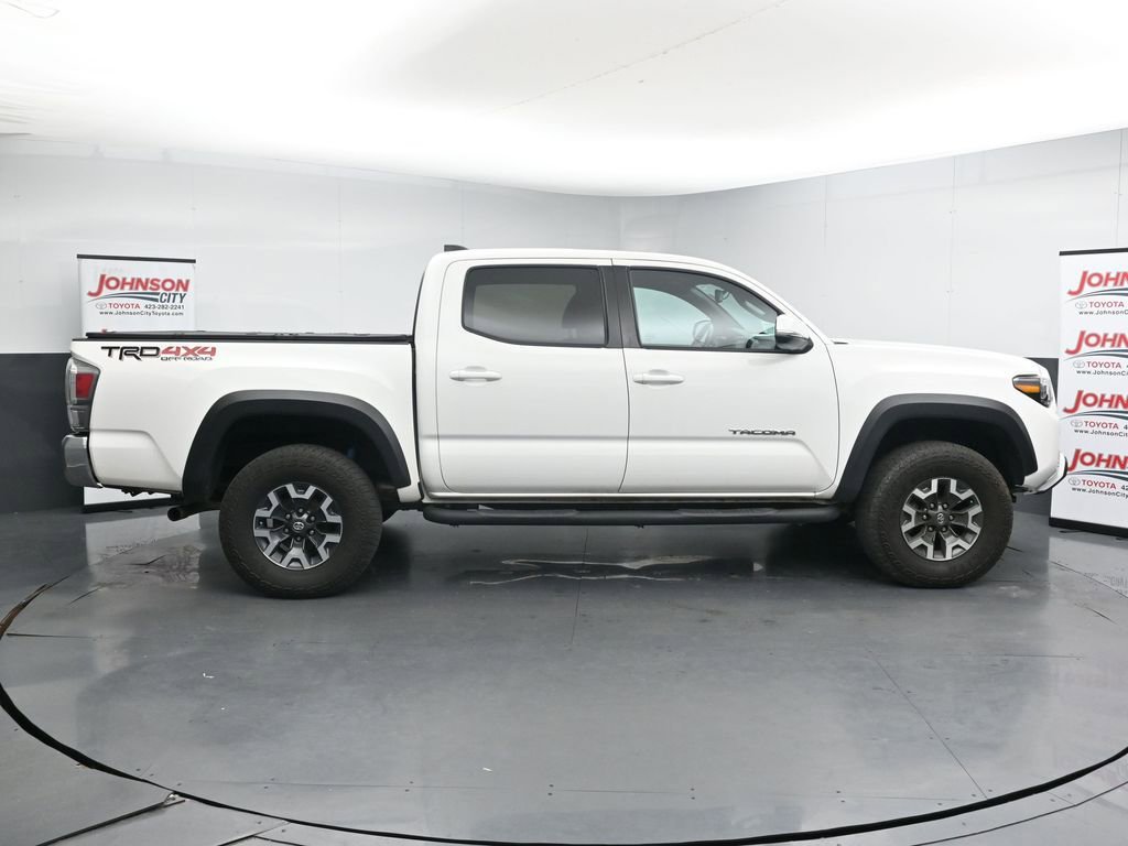 Used 2023 Toyota Tacoma TRD Off-Road AWD/4WD image 9