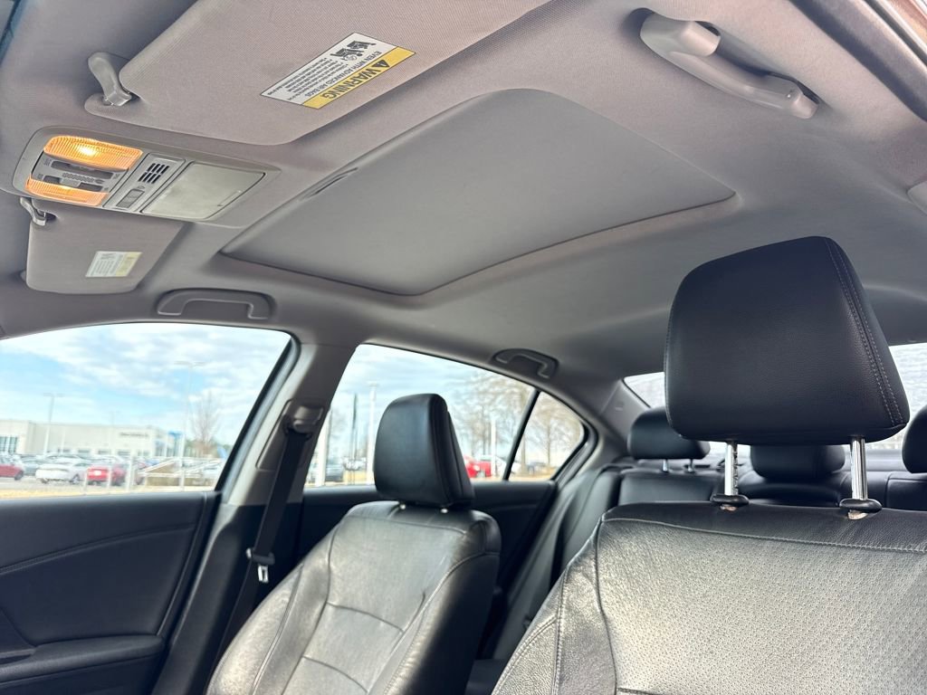 Used 2015 Honda Accord EX-L image 25