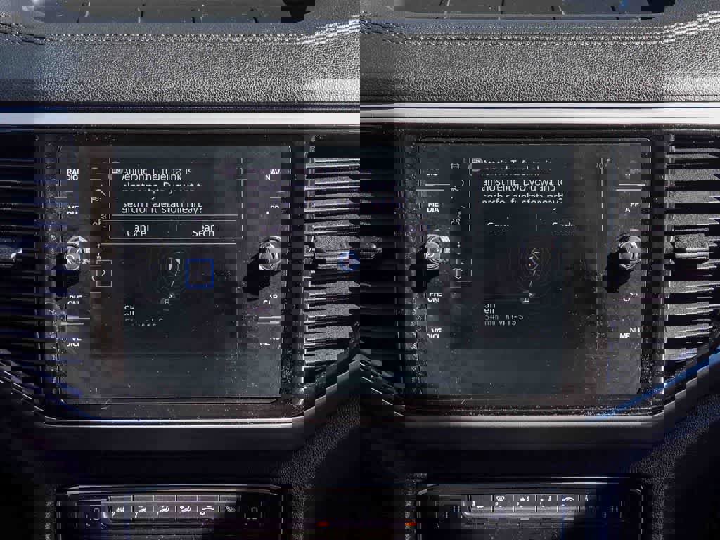 Used 2022 Volkswagen Atlas Cross Sport SEL R-Line image 13