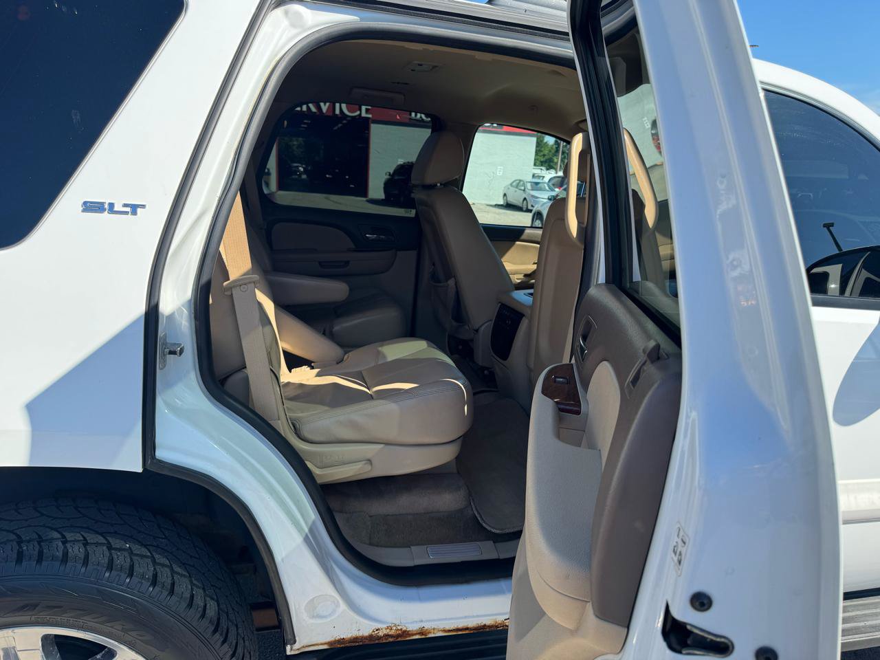 Used 2008 GMC Yukon SLT w/ SLT Preferred Equipment Group AWD/4WD image 10