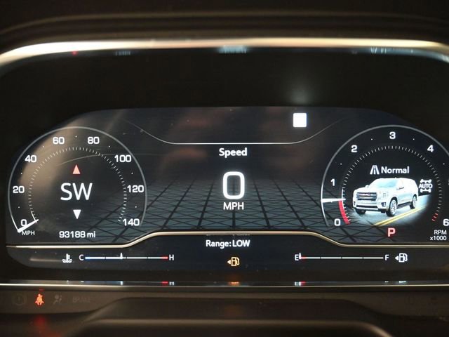 Used 2022 GMC Yukon SLT w/ SLT Premium Package image 30