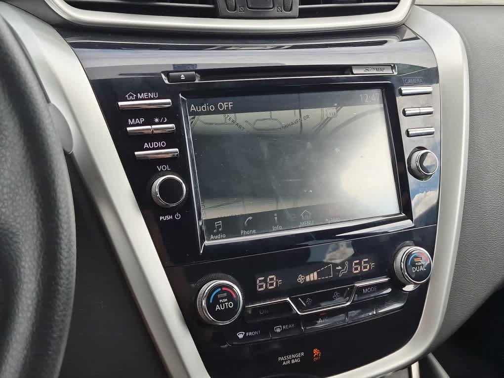 Used 2018 Nissan Murano S AWD/4WD image 13