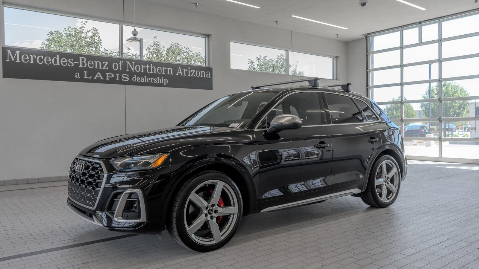 Used 2021 Audi SQ5 Prestige w/ Prestige Package AWD/4WD image 3