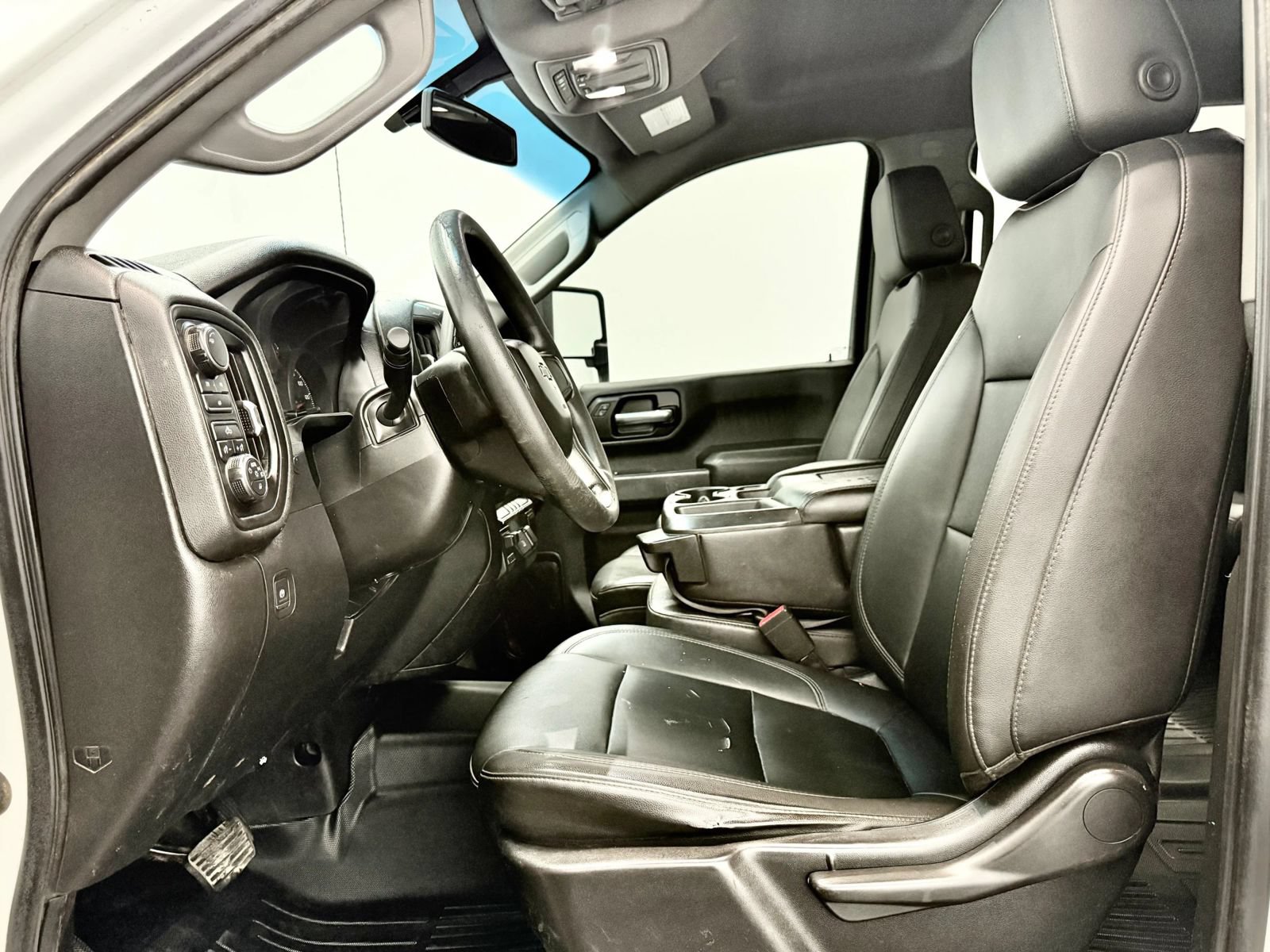 Used 2020 Chevrolet Silverado 2500 W/T w/ Gooseneck/5TH Wheel Package AWD/4WD image 10