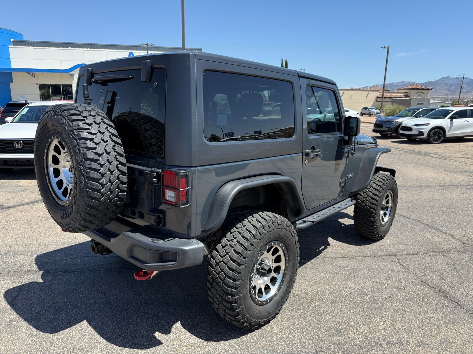 Used 2017 Jeep Wrangler Rubicon AWD/4WD image 5