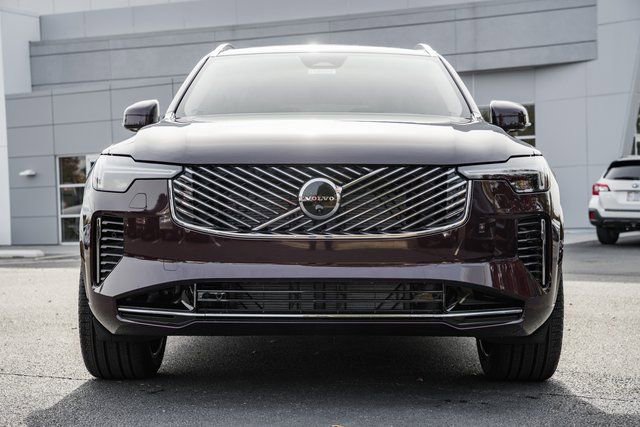 Used 2026 Volvo XC90 B6 Ultra w/ Protection Package Premier AWD/4WD image 2