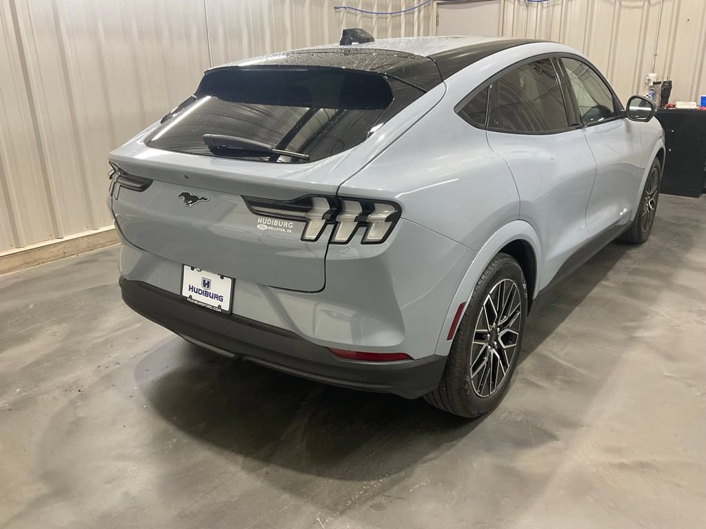 Used 2025 Ford Mustang Mach-E Premium AWD/4WD image 22