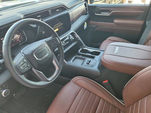 New 2026 GMC Sierra 3500 Denali Ultimate w/ LPO, Black Badging Package AWD/4WD image 15