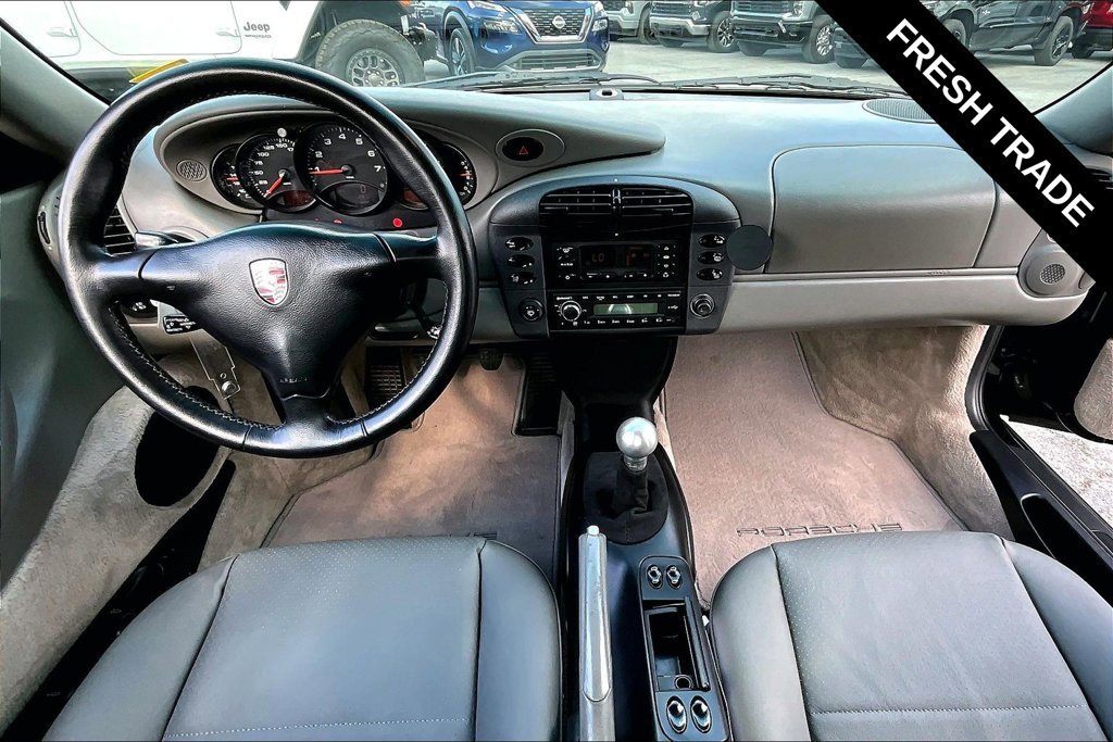 Used 2001 Porsche 911 Carrera RWD image 5
