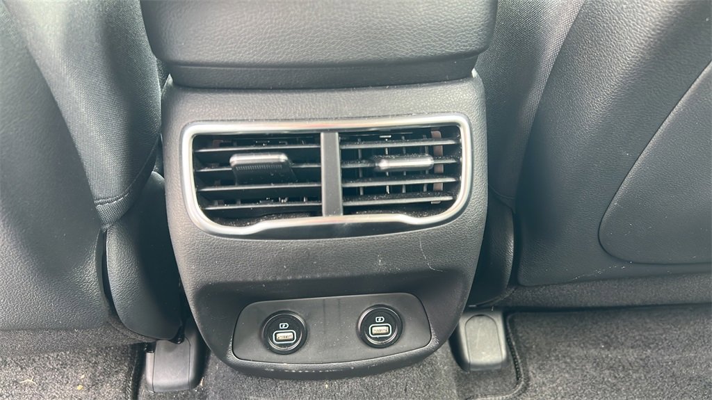 Certified 2023 Hyundai Santa Fe SE image 30