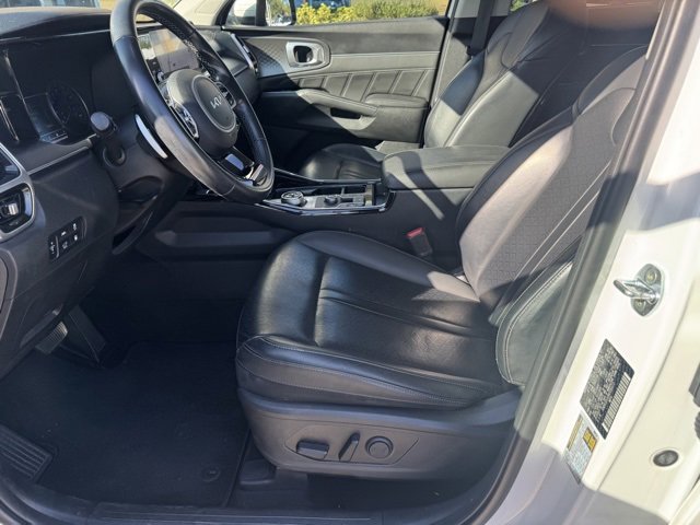 Certified 2022 Kia Sorento SX image 20