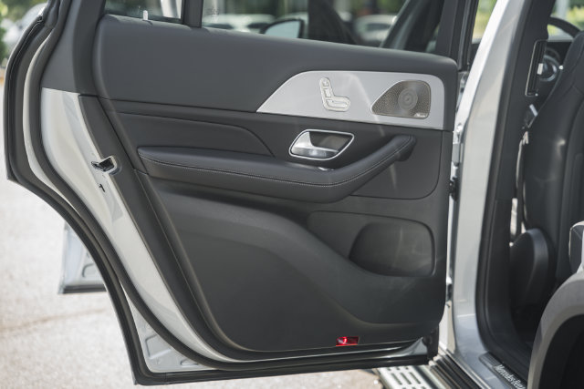 New 2026 Mercedes-Benz GLS 450 4MATIC image 42
