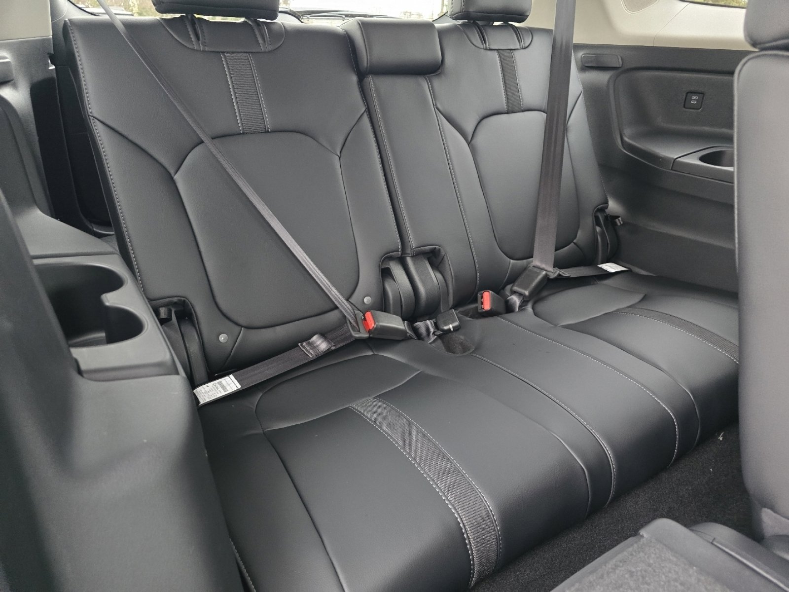 New 2025 Honda Pilot Touring image 23