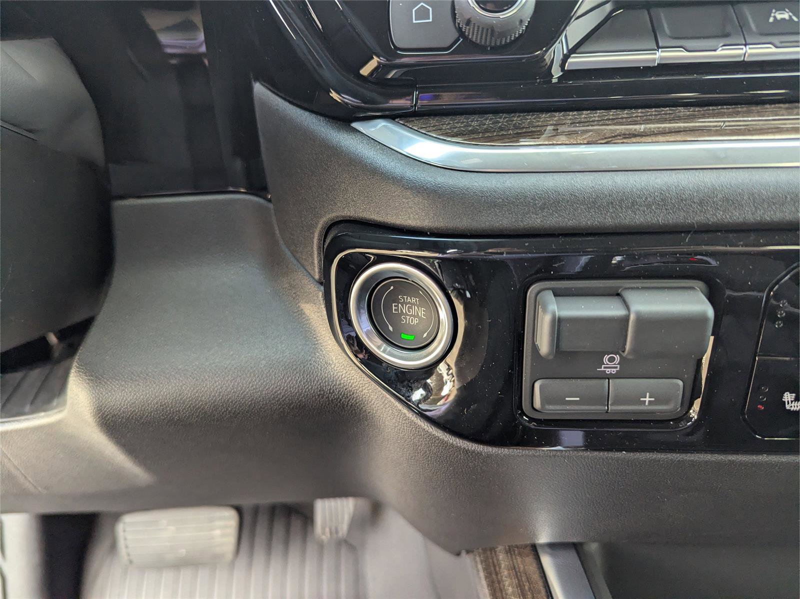 New 2026 Chevrolet Silverado 1500 RST AWD/4WD image 21