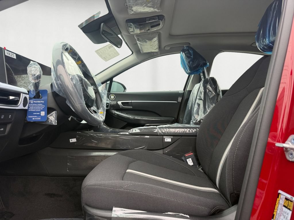 New 2026 Hyundai Sonata SEL FWD image 10