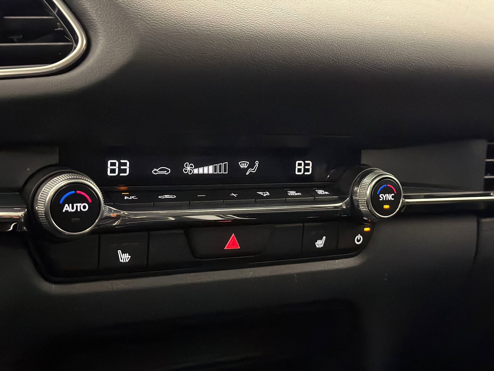 Certified 2025 MAZDA CX-30 AWD 2.5 S w/ Premium Package image 27