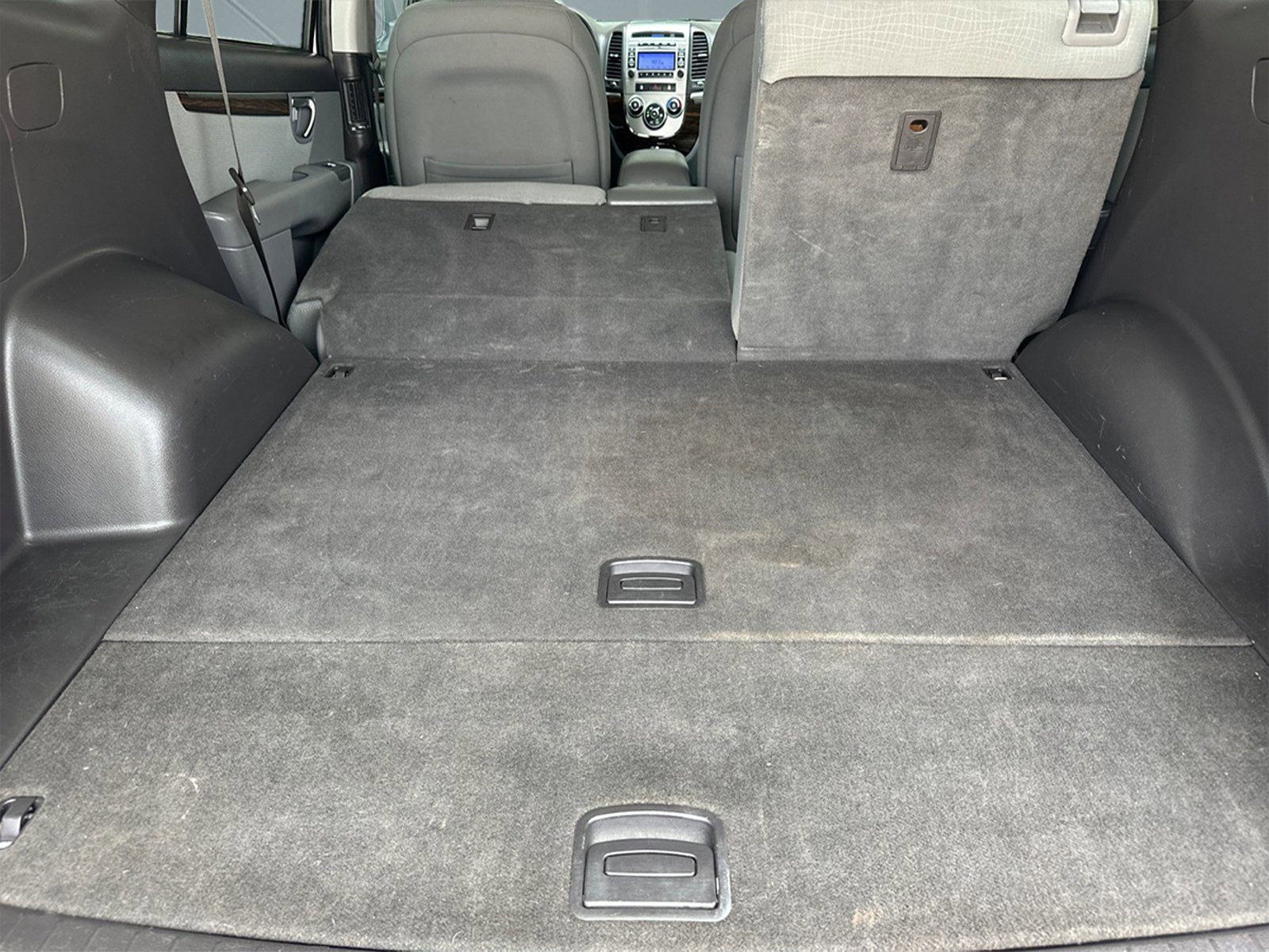 Used 2011 Hyundai Santa Fe GLS FWD image 31
