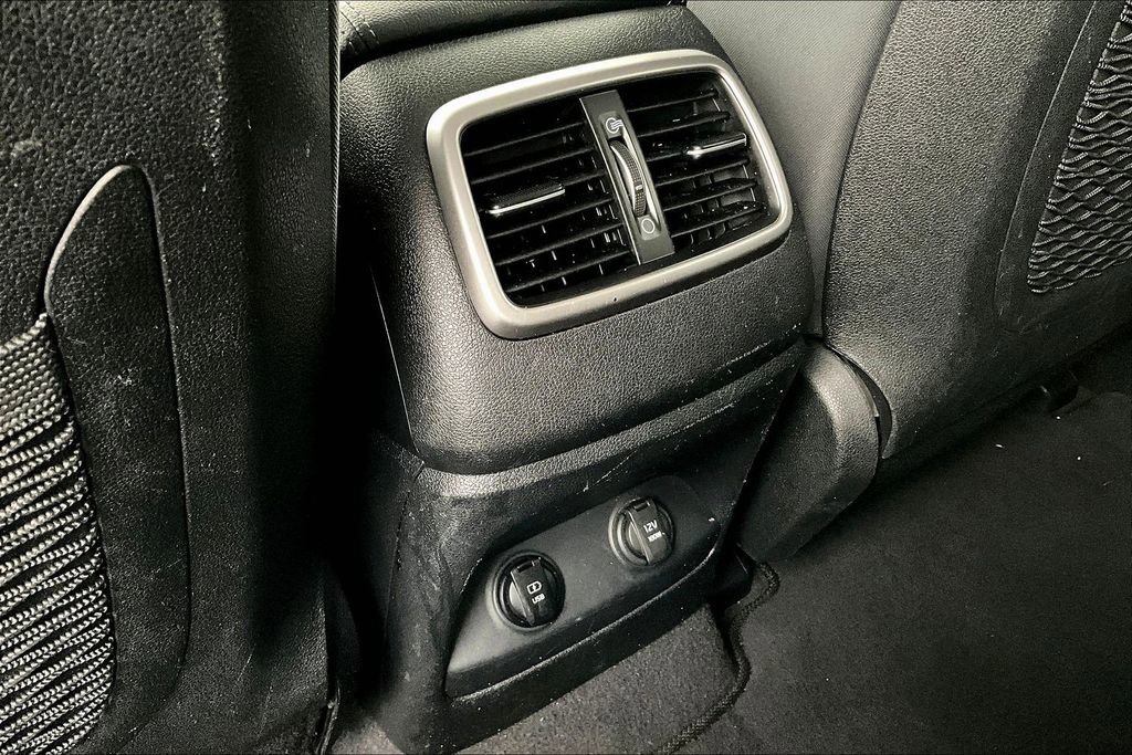 Used 2019 Kia Sorento LX image 27