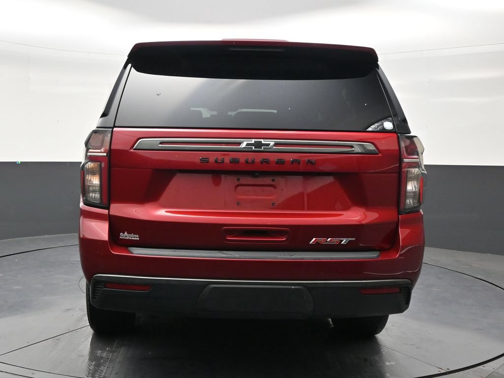 Used 2021 Chevrolet Suburban RST AWD/4WD image 4