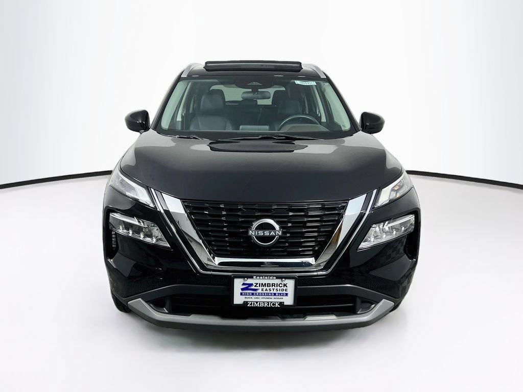 Used 2023 Nissan Rogue SV w/ SV Premium B Package AWD/4WD image 2