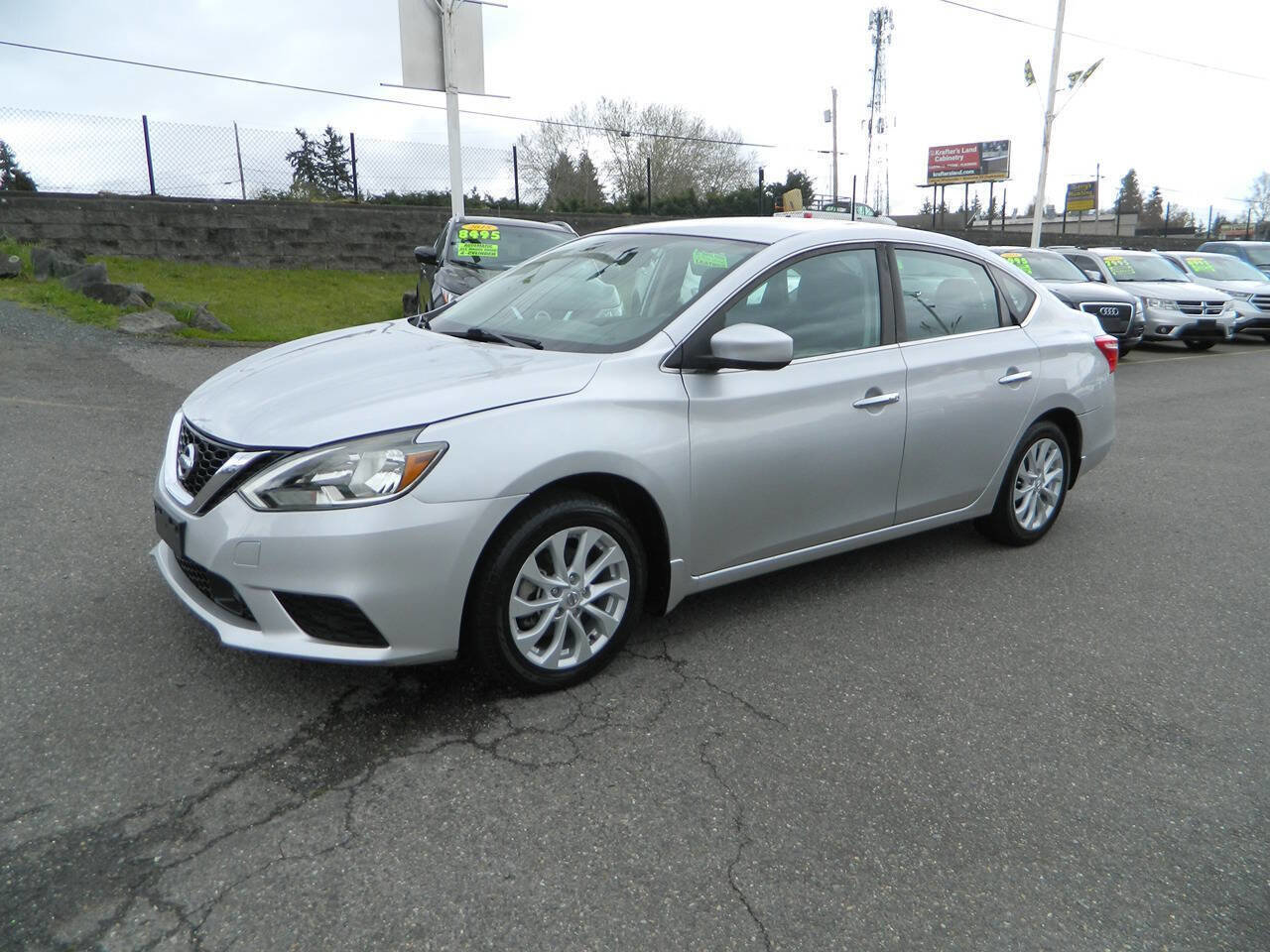 Used 2019 Nissan Sentra SV FWD image 4