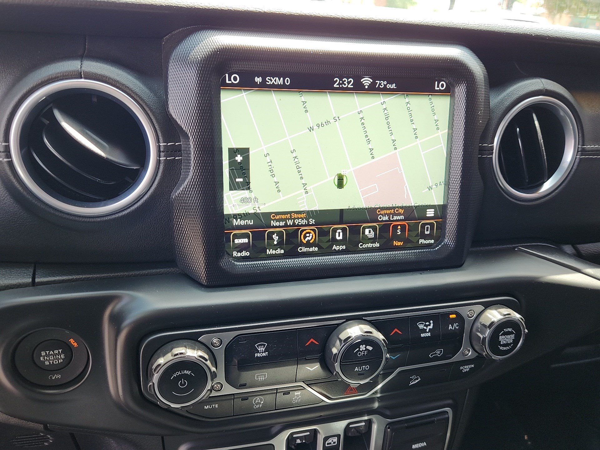 Used 2018 Jeep Wrangler Unlimited Sahara AWD/4WD image 14