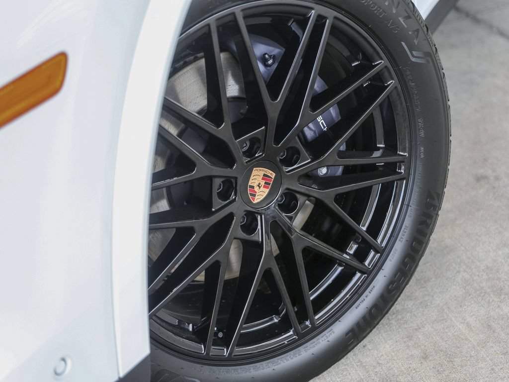 New 2026 Porsche Cayenne AWD/4WD image 12