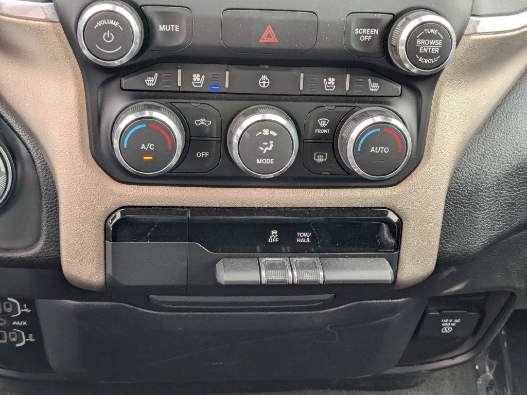 Used 2020 RAM 1500 Laramie AWD/4WD image 18