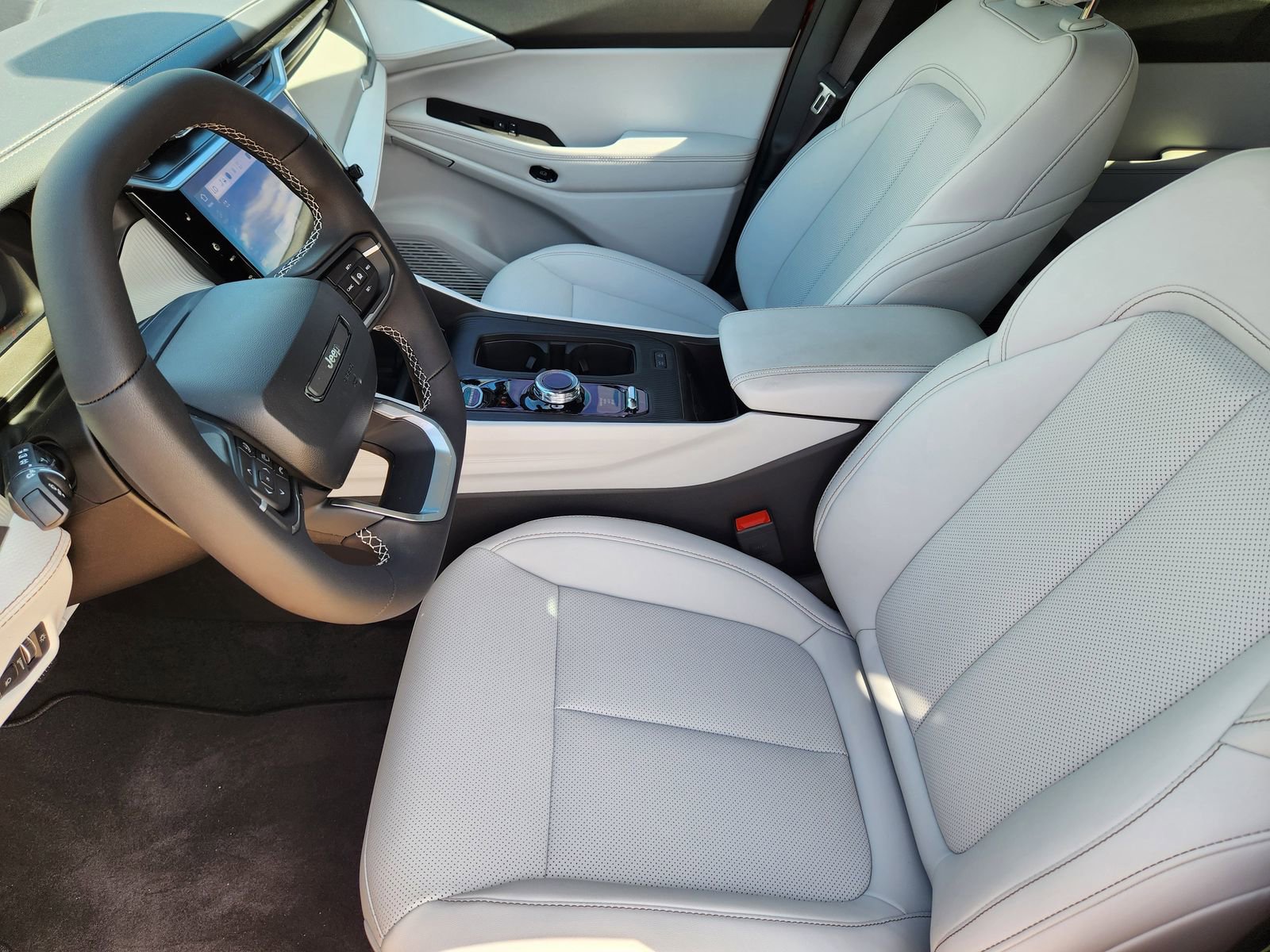 New 2026 Jeep Cherokee Limited image 23