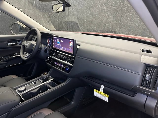 New 2026 Nissan Pathfinder Platinum w/ Cargo Package AWD/4WD image 17