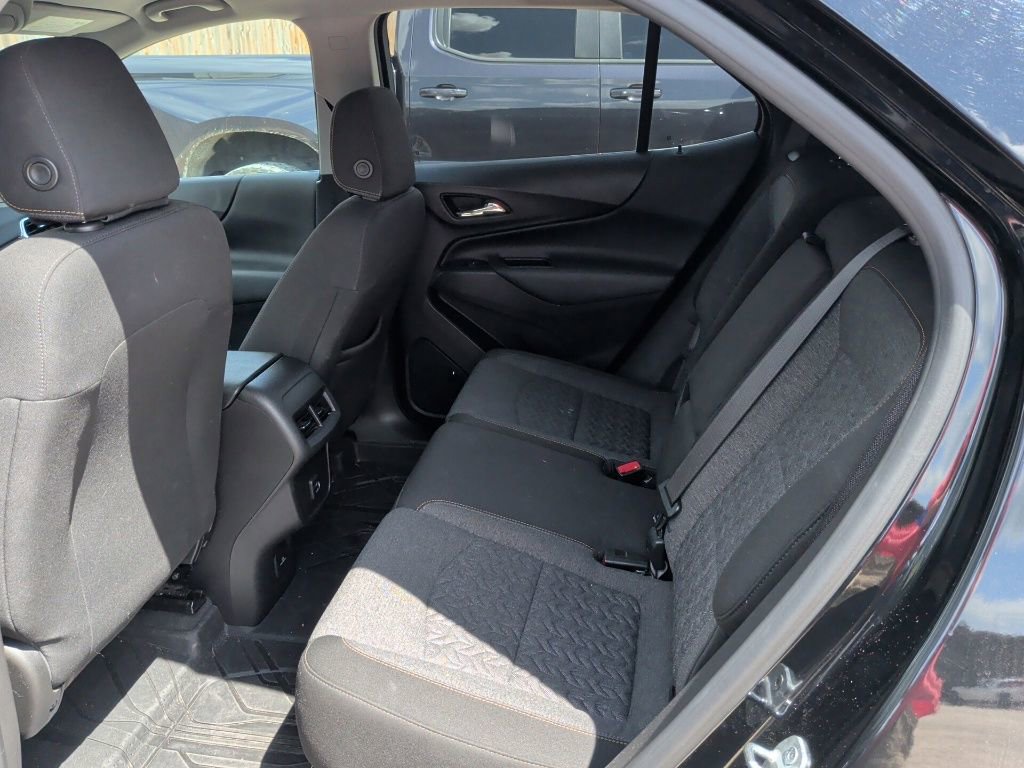 Used 2022 Chevrolet Equinox LT FWD image 11